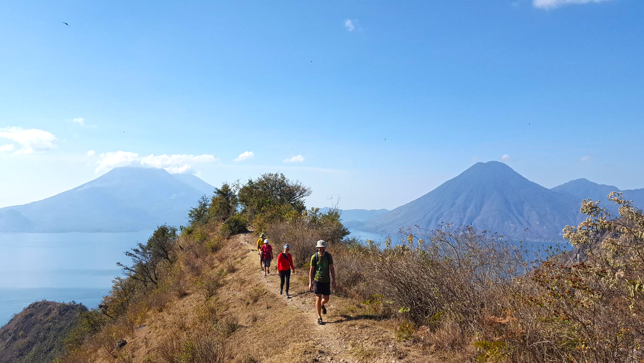 hiking atitlan to el pico de cielo